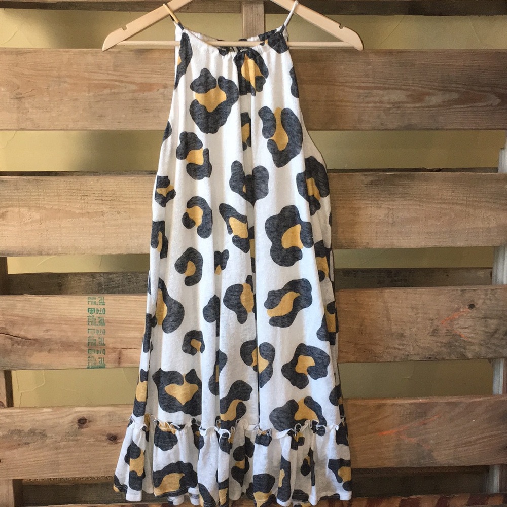 💙Host Pic Leopard Print Ruffled Dress - Picture 2 of 4